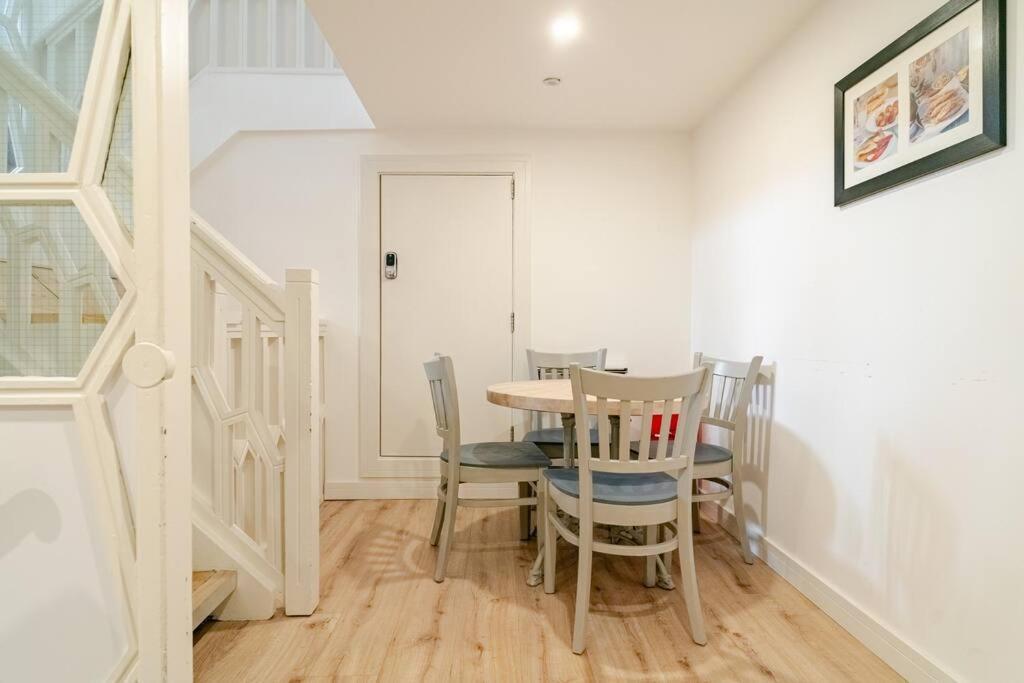 Stunning 2 Bed Apartment, Heart Of The Barbican Plymouth Eksteriør bilde